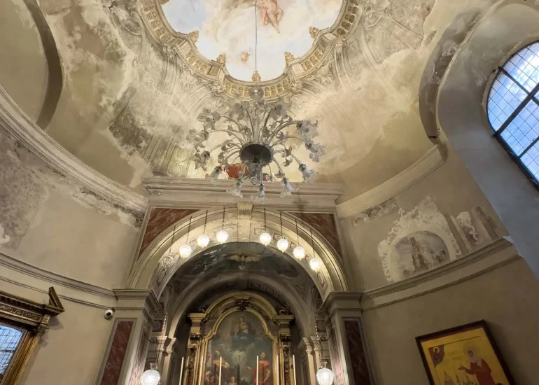 interno chiesa